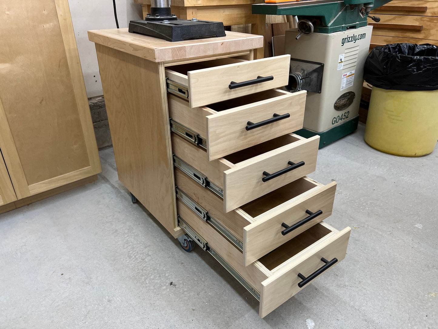 Mobile Tool stand / Drill Press Stand