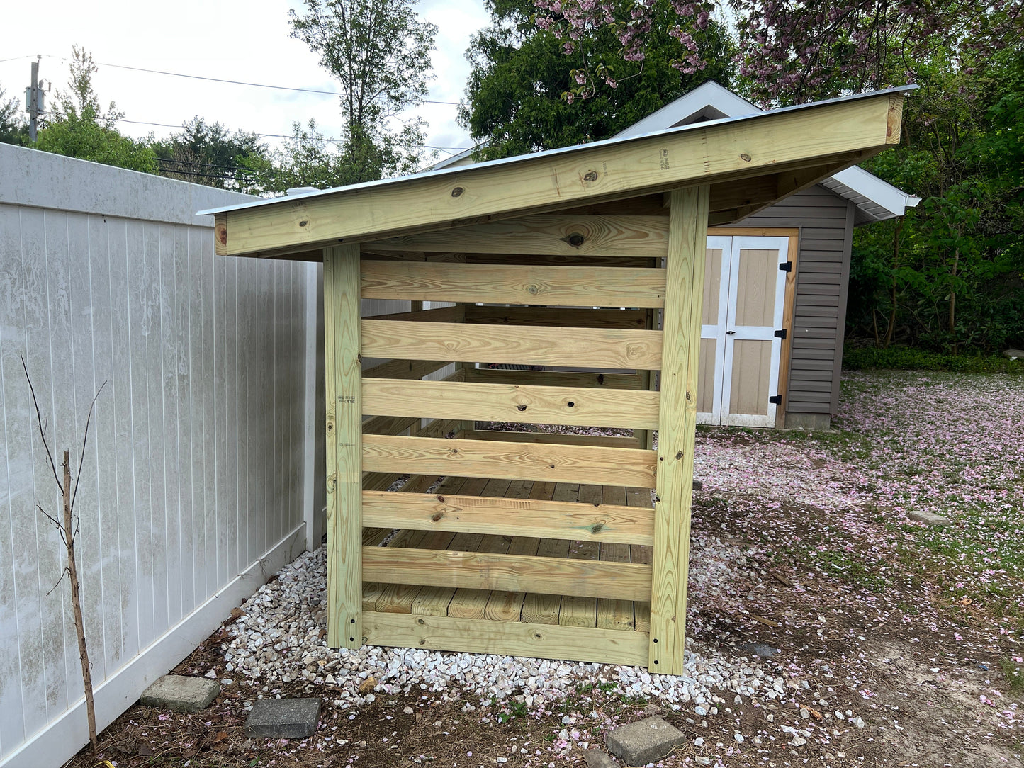 One Day Firewood Storage Shed Plans - Fits One Cord